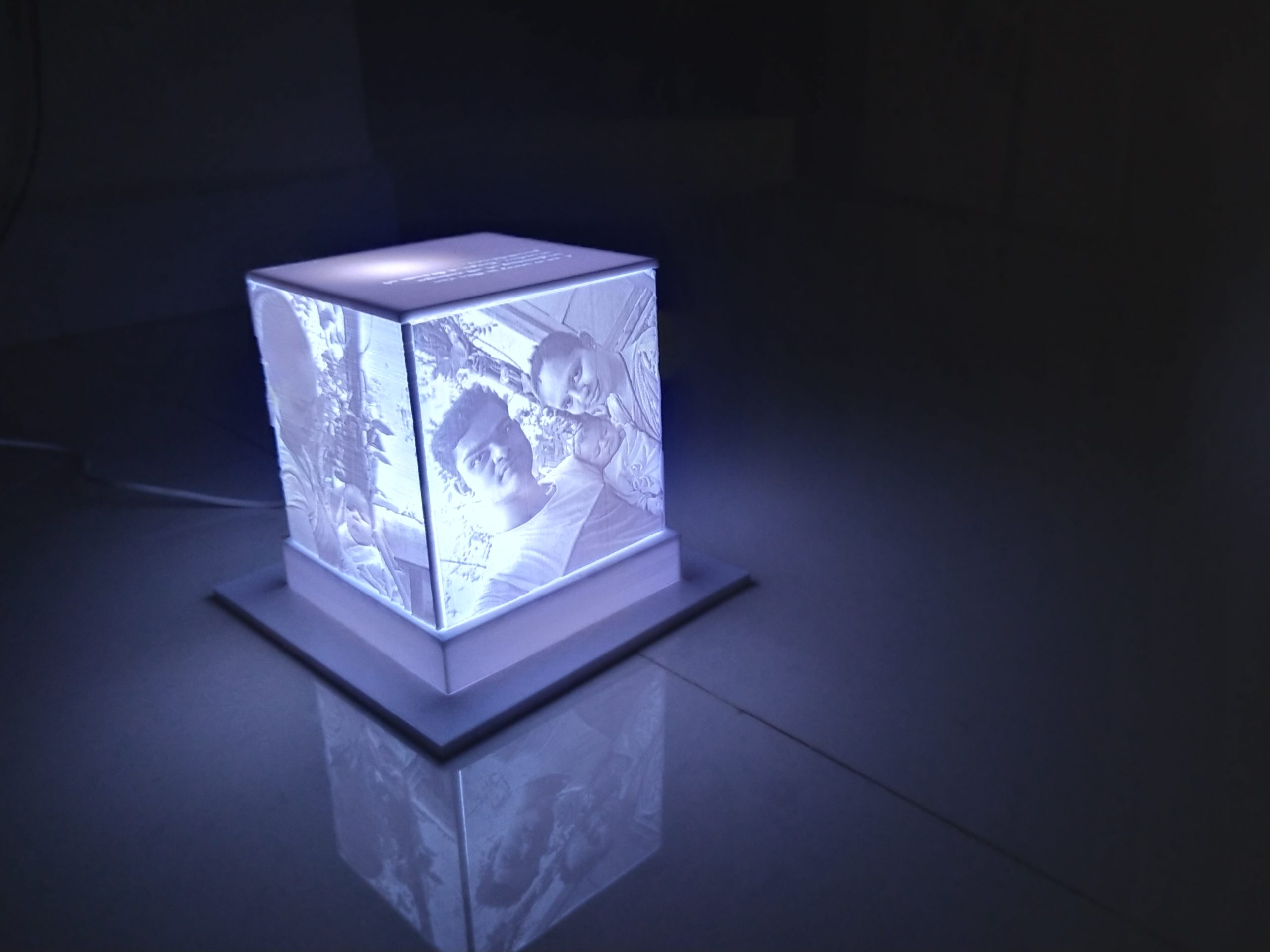 Personalized 3D Memory Cube